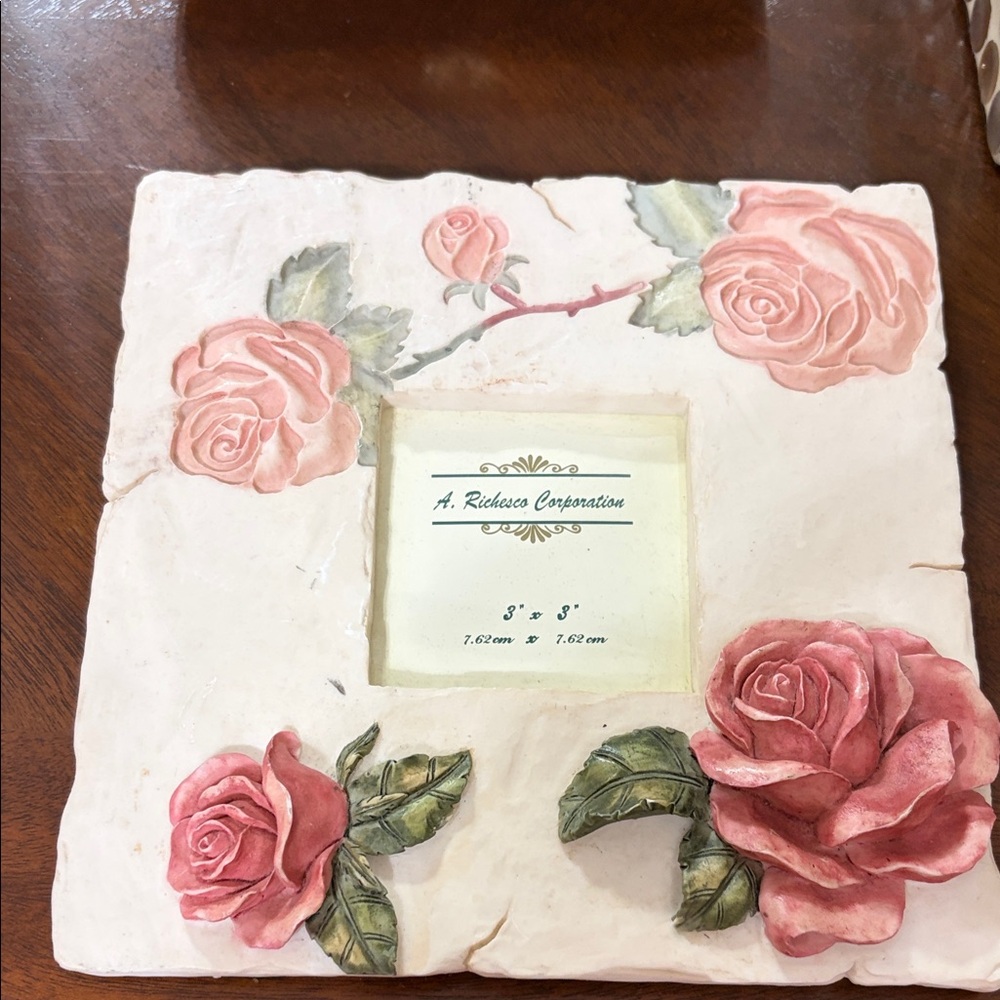 NWOT A. Richesco Corporation 3” X 3” Resin Victorian Rose Vintage Picture Frame